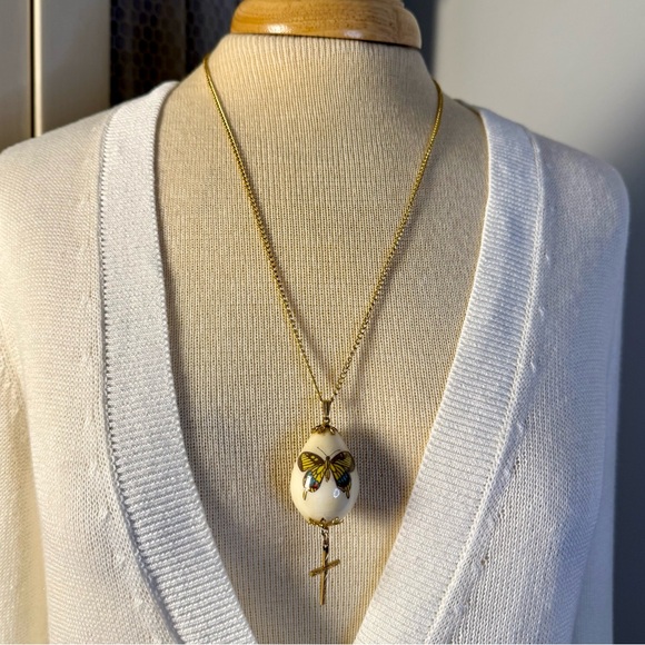 Vintage Jewelry - Vintage Hand Painted Quail Egg Pendant Butterfly Necklace Finished With Cross